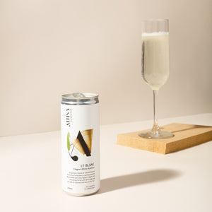 Non-alcoholic sparkling white wine